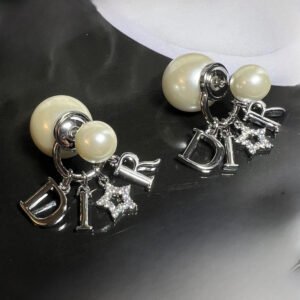 Σκουλαρίκια κρεμαστά με μαργαριτάρια ασημί ‘τύπου Dior’ ατσάλι
